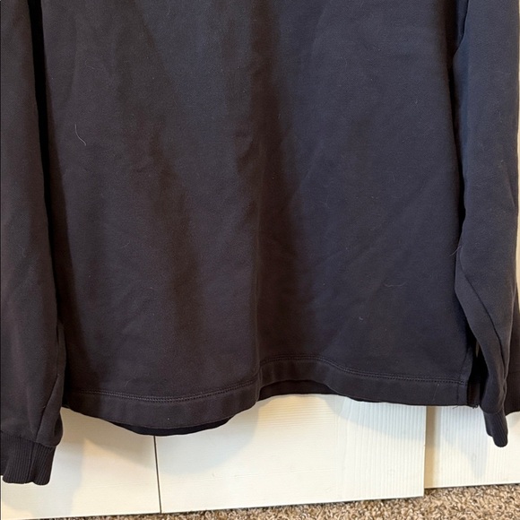 Puma Classic Black Crewneck - Picture 9 of 9